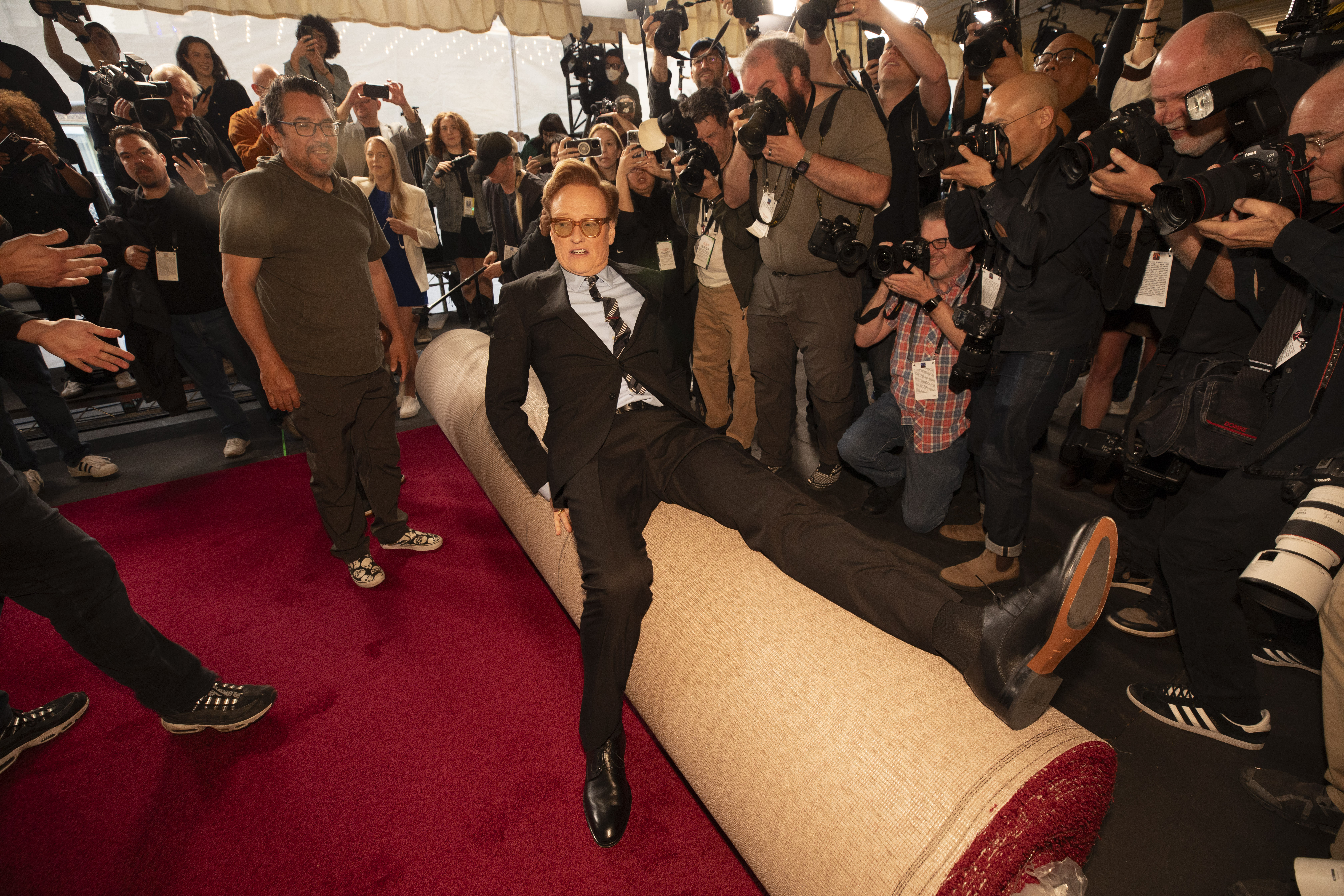 how to watch the 2025 oscars live online