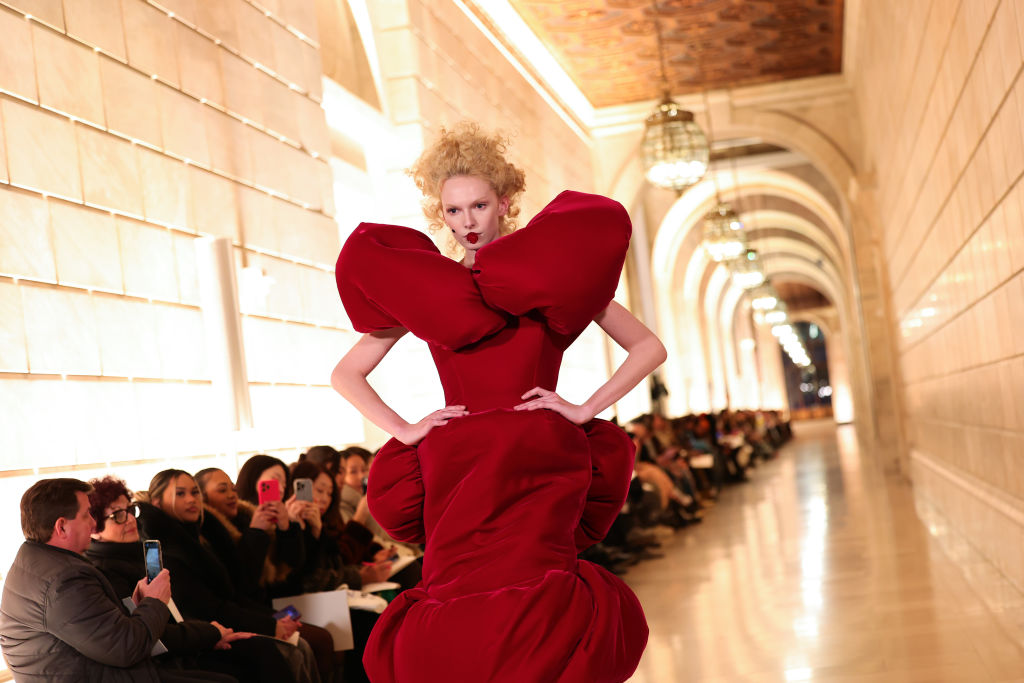 NEW YORK, NEW YORK - FEBRUARY 03: Alex Consani walks the runway during the Marc Jacobs 2025 Runway Show at New York Public Library on February 03, 2025 in New York City.  (Photo by Dimitrios Kambouris/Getty Images for Marc Jacobs)