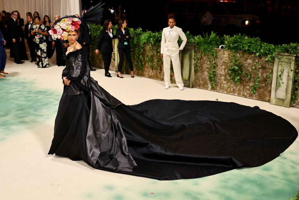 NEW YORK, NEW YORK - MAY 06: Zendaya attends The 2024 Met Gala Celebrating