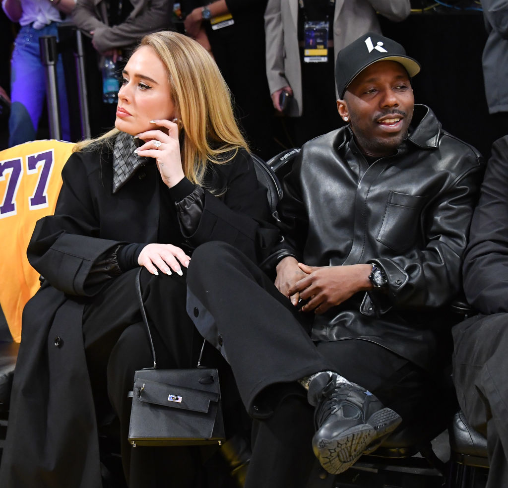 Adele and Rich Paul attend a Los Angeles Lakers game on Feb. 10, Hermès Kelly, Bottega Veneta coat
