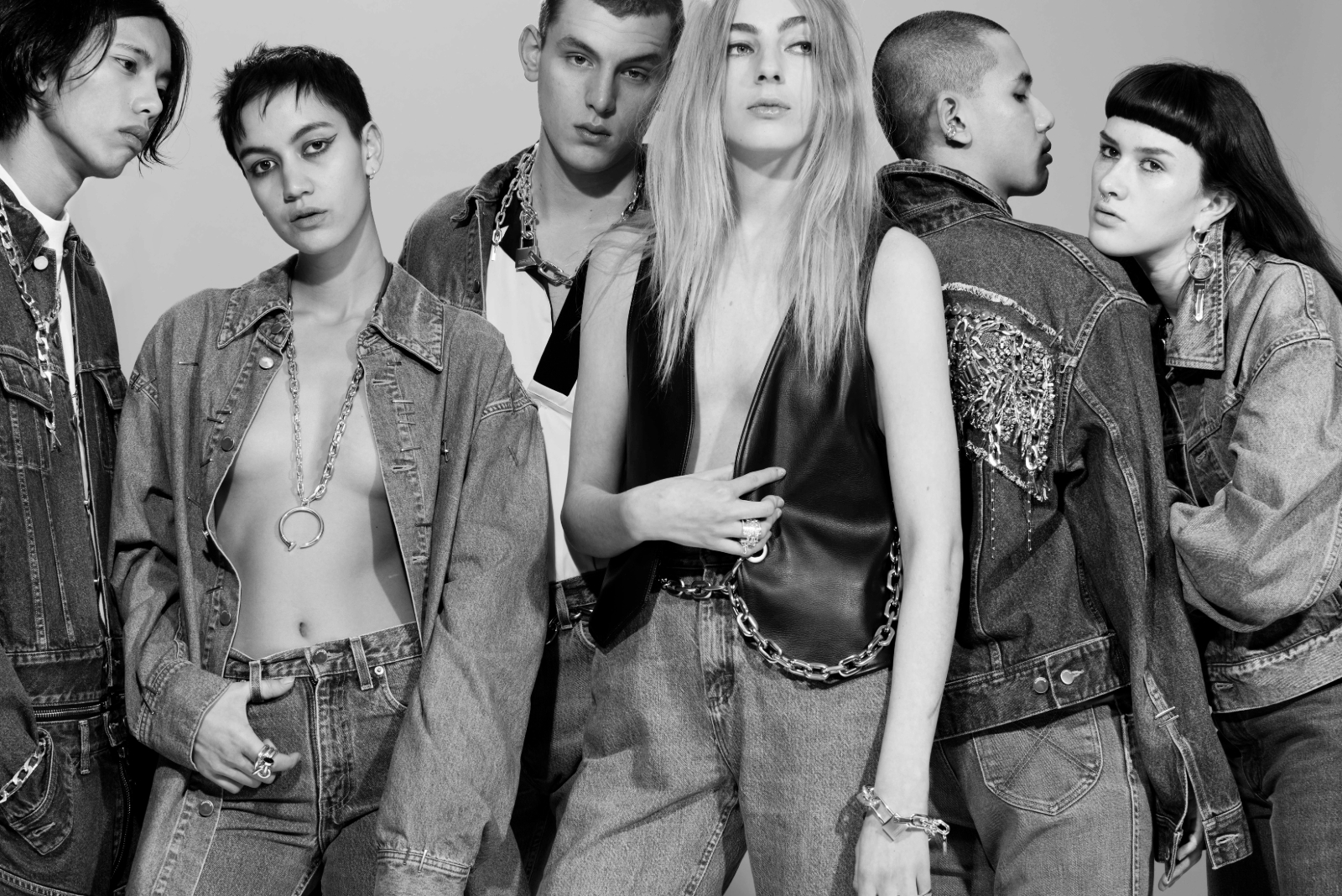 Looks from Ambush's spring 2016 collection
